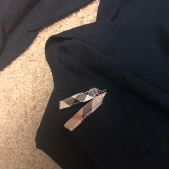 Burberry men’s long sleeve - Picture 2 of 6